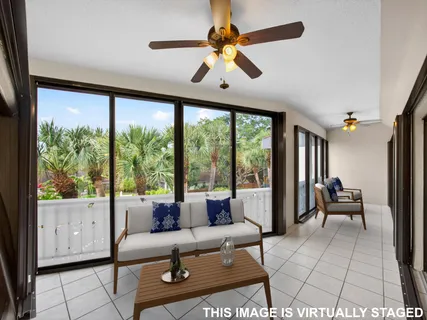 $470,000 | 1660 12 Oaks Way, Unit 303, North Palm Beach, FL 33408