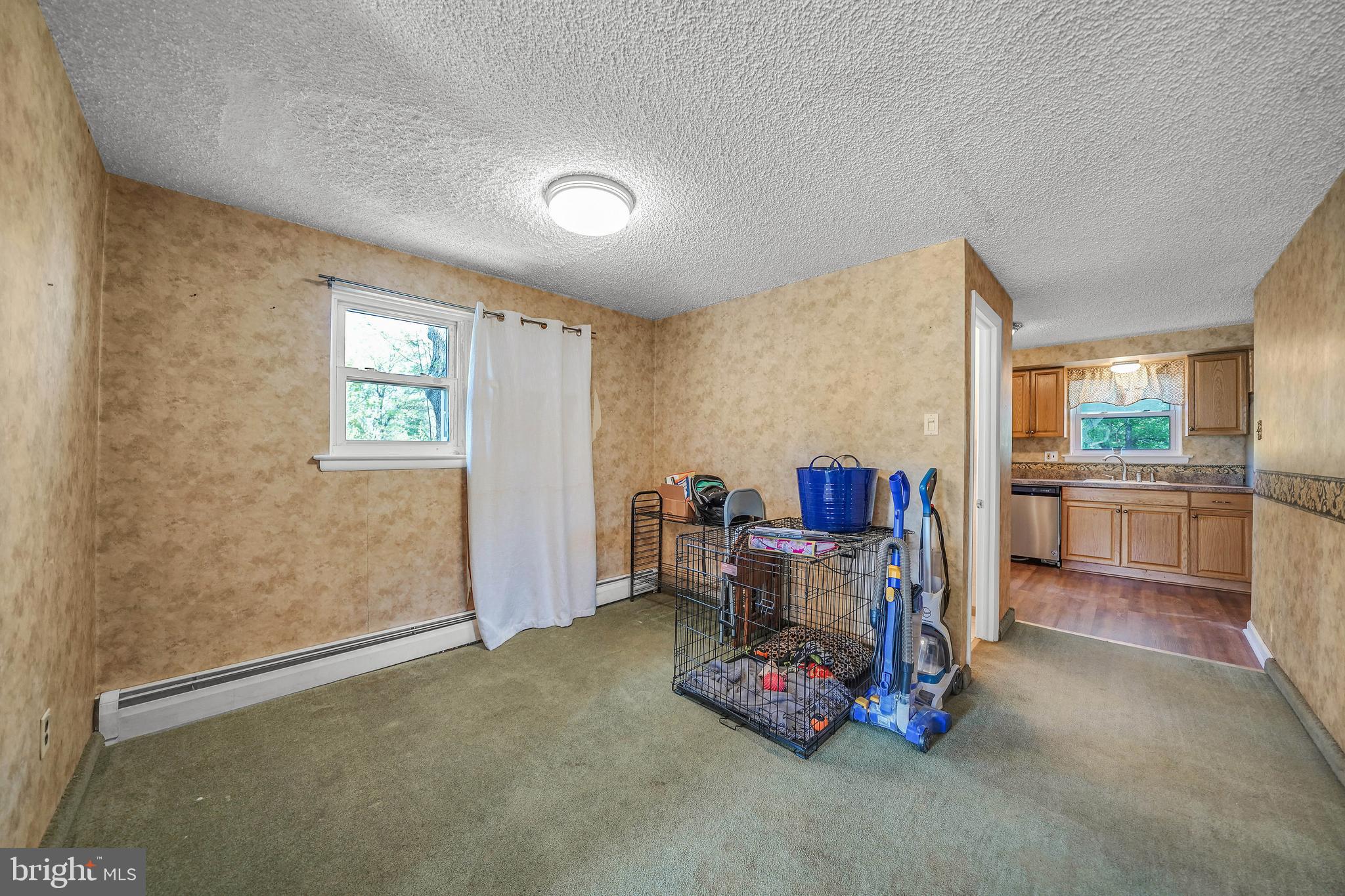 723 Tasker Street Ridley Park, PA 19078 - Photo 7 of 28 Gallery Image 7