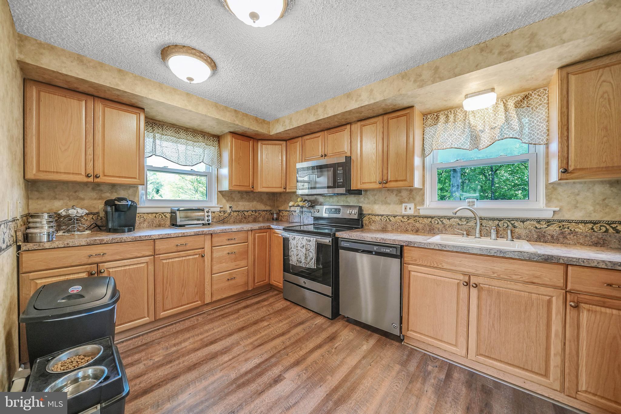 723 Tasker Street Ridley Park, PA 19078 - Photo 10 of 28 Gallery Image 10