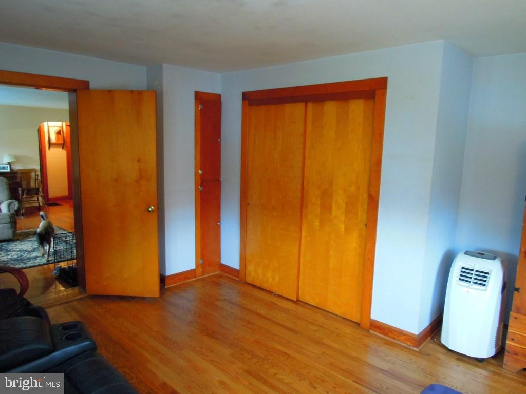 135 Hunterstown Hampton Road Gettysburg, PA 17325 - Photo 22 of 33 Gallery Image 22