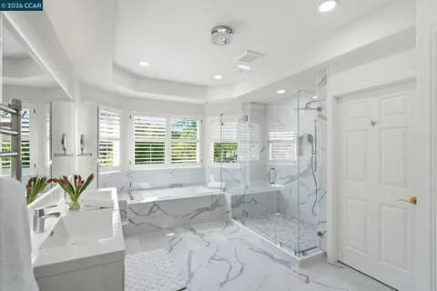 $2,795,000 | 2151 Sky View Court, Moraga, CA 94556