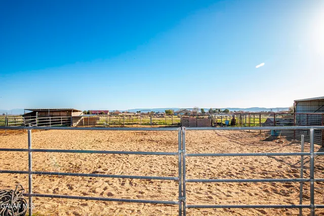 $675,000 | 8224 Avenue D4 W Lancaster Ca West, Lancaster, CA 93536