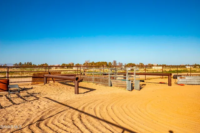 $675,000 | 8224 Avenue D4 W Lancaster Ca West, Lancaster, CA 93536