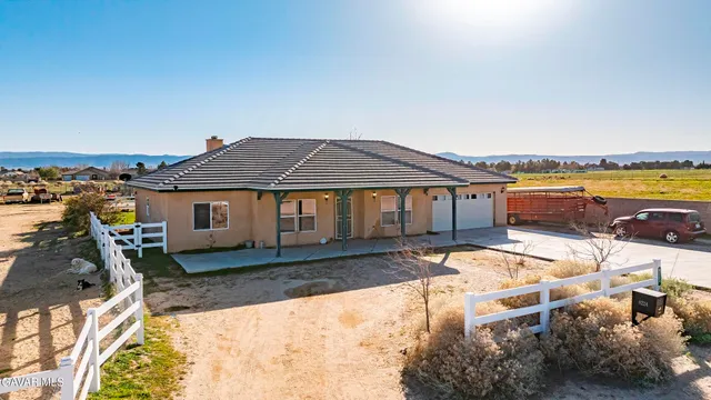 $675,000 | 8224 Avenue D4 W Lancaster Ca West, Lancaster, CA 93536