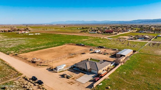 $675,000 | 8224 Avenue D4 W Lancaster Ca West, Lancaster, CA 93536