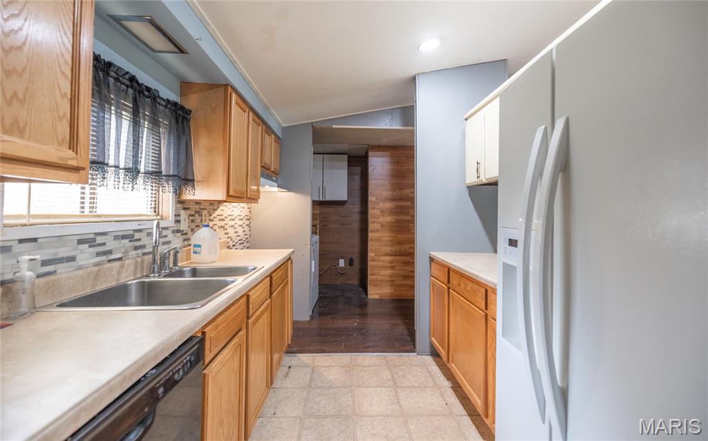 214 South Hobby Hut Road Leasburg, MO 65535 - Photo 16 of 39