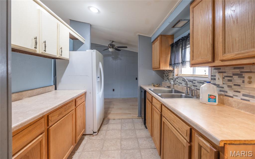 214 South Hobby Hut Road Leasburg, MO 65535 - Photo 17 of 39