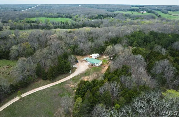 $169,900 | 214 South Hobby Hut Road, Leasburg, MO 65535
