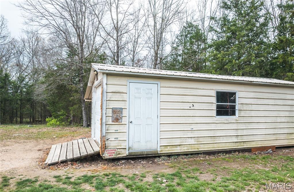 214 South Hobby Hut Road Leasburg, MO 65535 - Photo 25 of 39