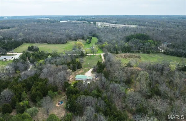 $169,900 | 214 South Hobby Hut Road, Leasburg, MO 65535