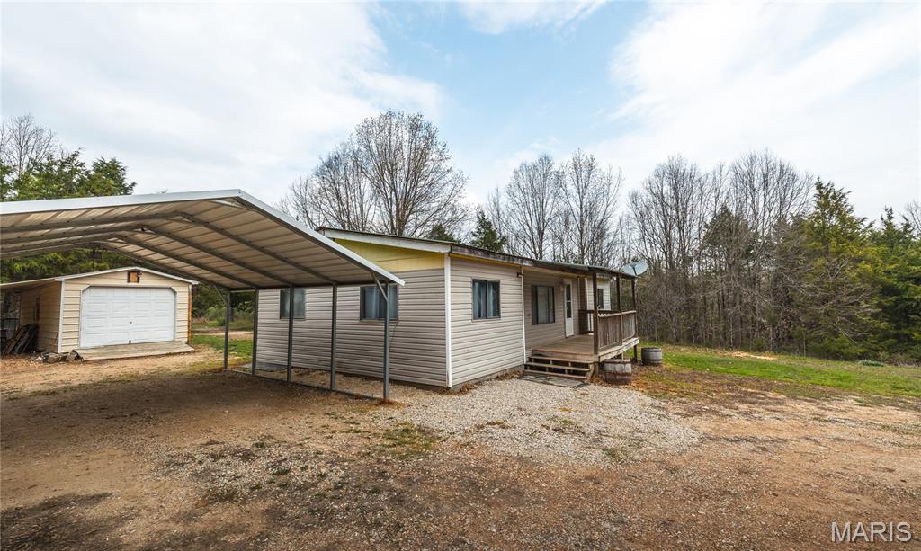 214 South Hobby Hut Road Leasburg, MO 65535 - Photo 10 of 39