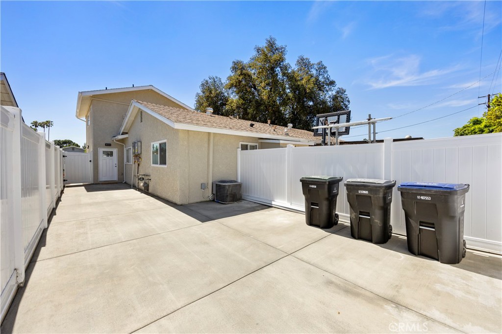 4273 Wheeler Street Riverside, CA 92503 - Photo 10 of 10