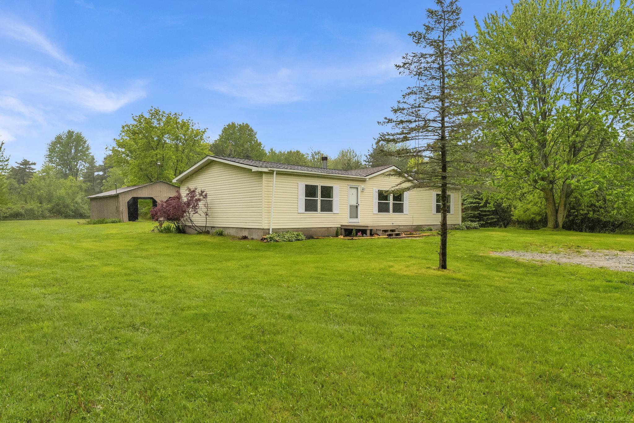2100 Rowe Road Applegate, MI 48401 - Photo 31 of 46