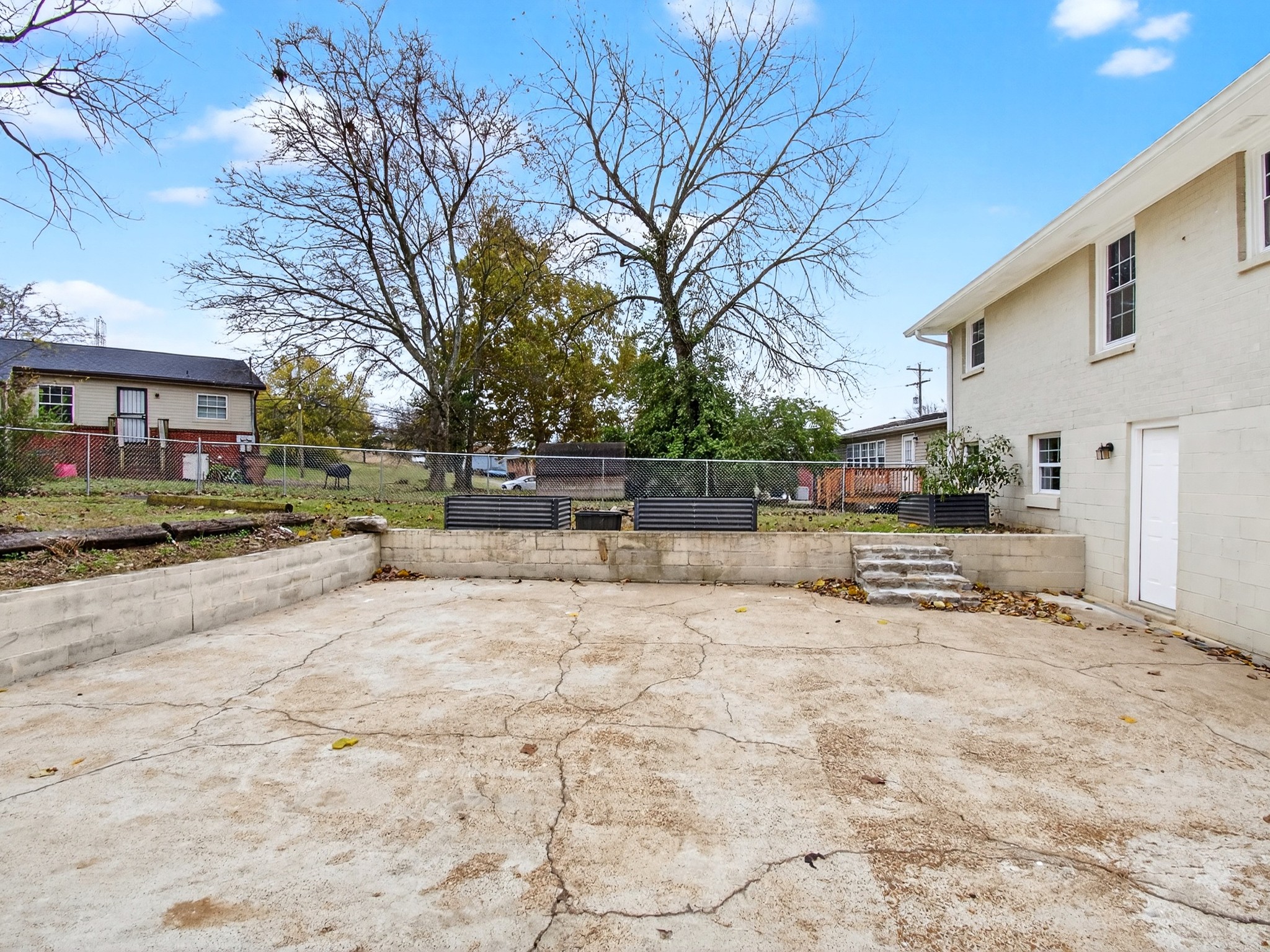2509 Old Matthews Road Nashville, TN 37207 - Photo 43 of 45 a view of a yard with a tree