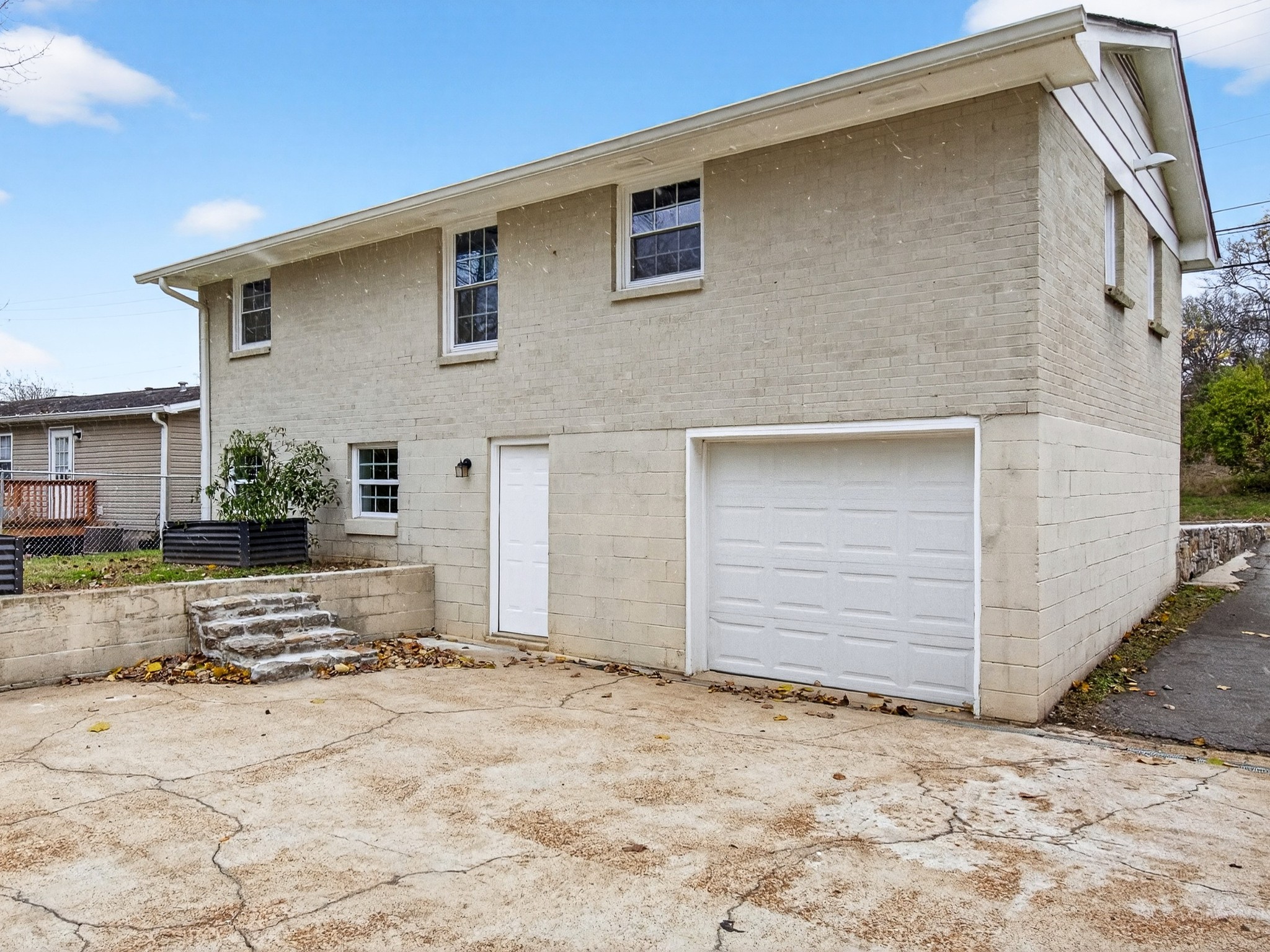 2509 Old Matthews Road Nashville, TN 37207 - Photo 44 of 45 a view of a house with a yard