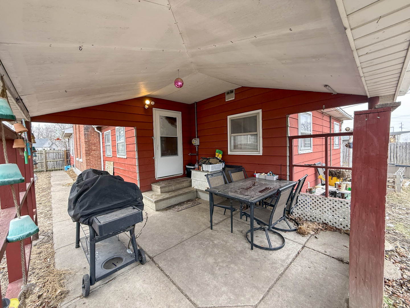 112 South H Street Tilton, IL 61833 - Photo 15 of 45