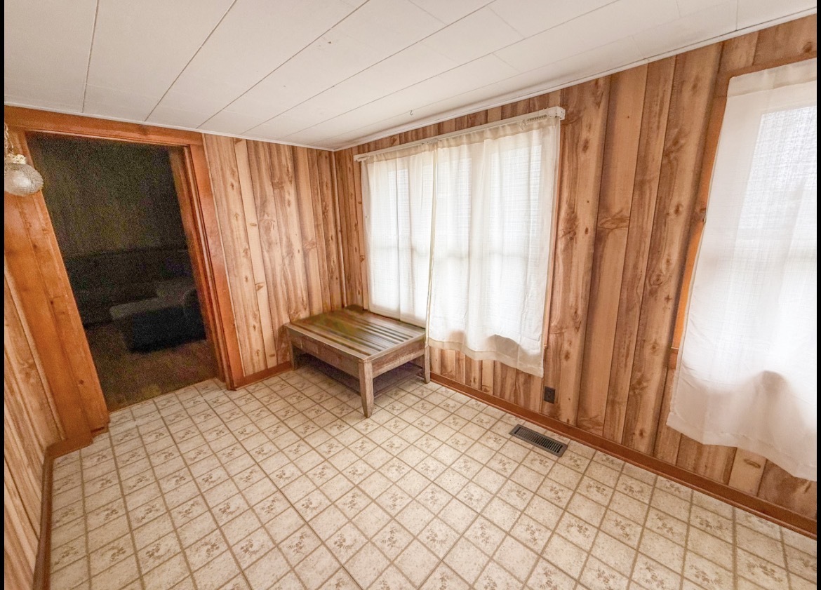 112 South H Street Tilton, IL 61833 - Photo 21 of 45