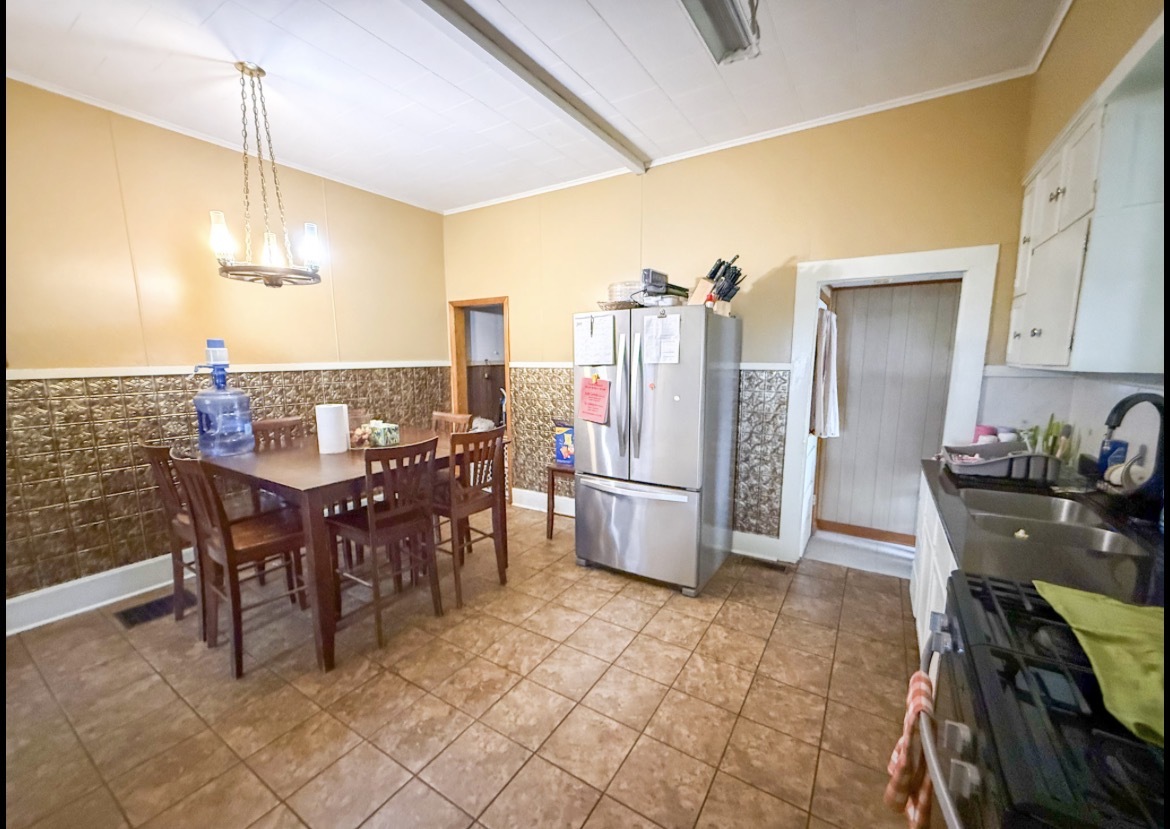 112 South H Street Tilton, IL 61833 - Photo 26 of 45