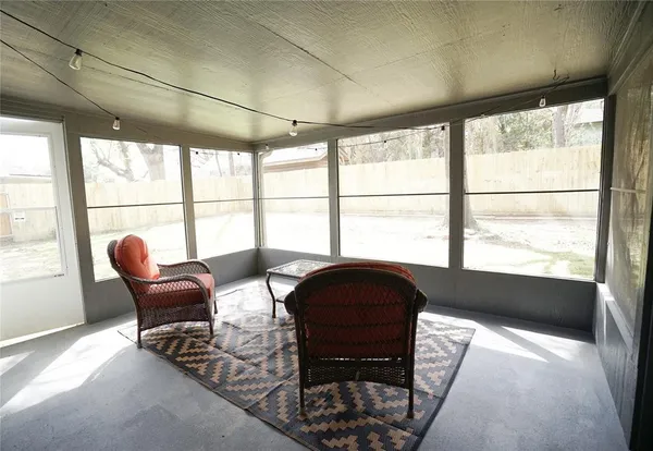 $429,000 | 2121 Stonegate Drive North, Bedford, TX 76021