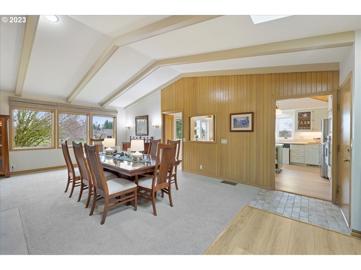 22301 Southwest Stafford Road Tualatin, OR 97062 - Photo 14 of 41 Gallery Image 14
