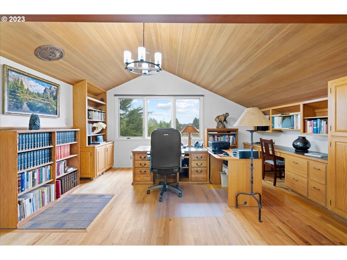 22301 Southwest Stafford Road Tualatin, OR 97062 - Photo 33 of 41 Gallery Image 33