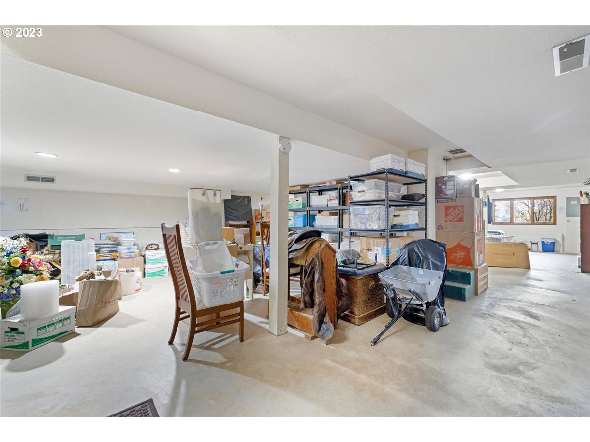 22301 Southwest Stafford Road Tualatin, OR 97062 - Photo 34 of 41 Gallery Image 34