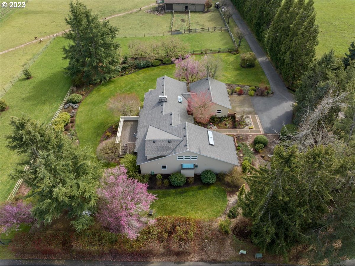 22301 Southwest Stafford Road Tualatin, OR 97062 - Photo 41 of 41 Gallery Image 41
