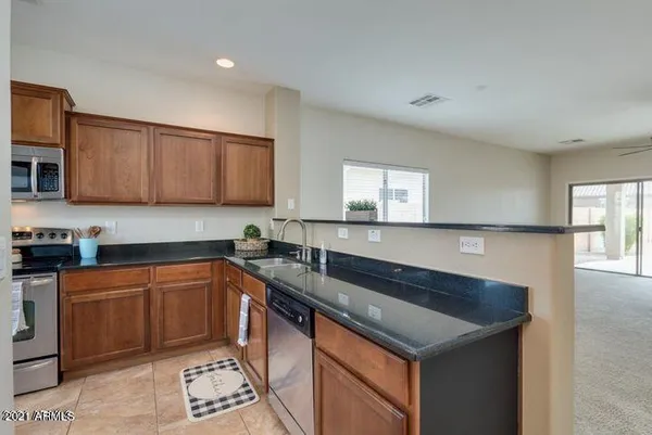 $1,725 | 37139 West Mondragone Lane, Maricopa, AZ 85138