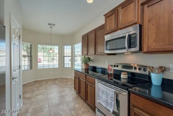 $1,725 | 37139 West Mondragone Lane, Maricopa, AZ 85138