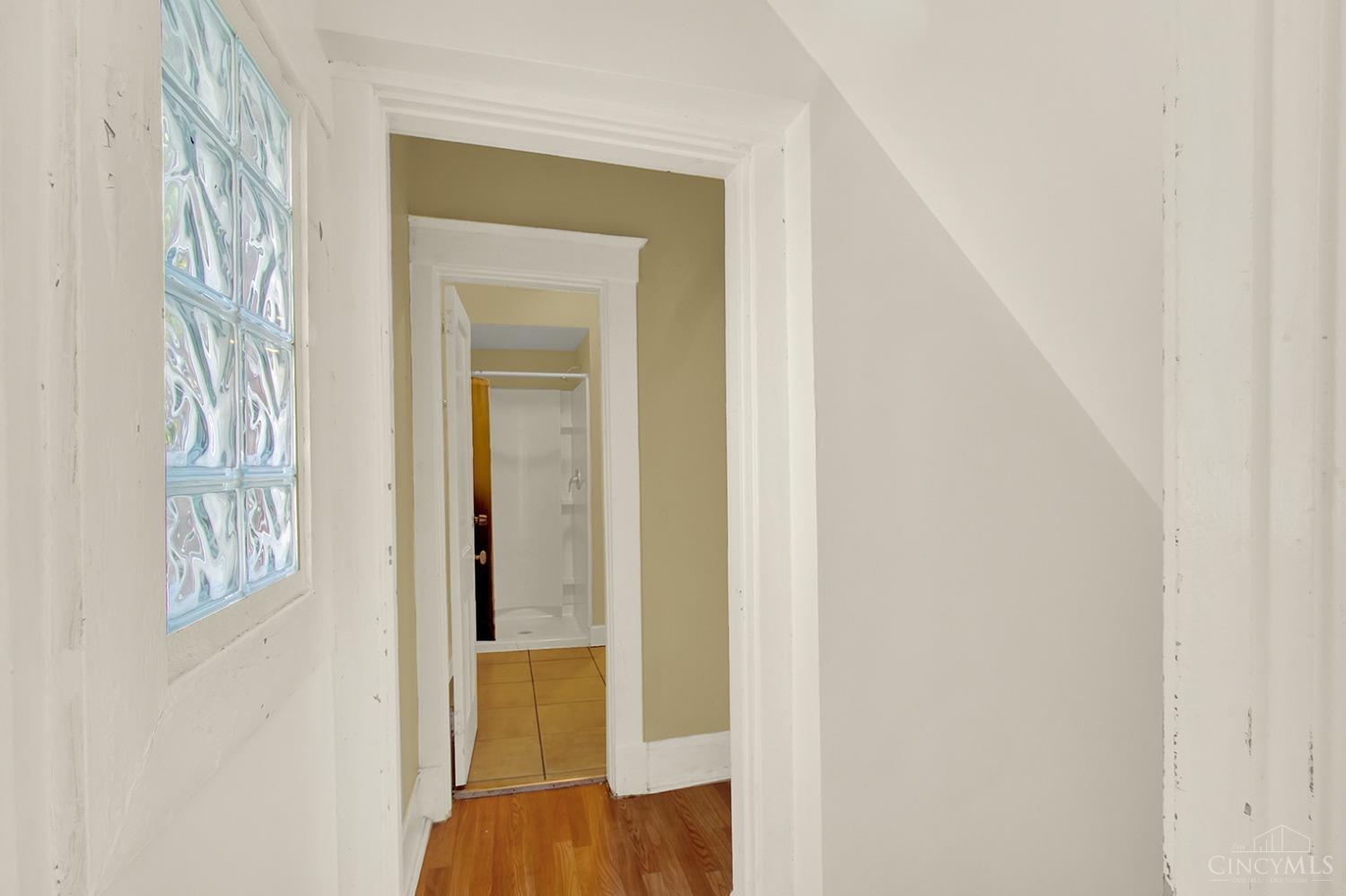 2208 Ravine Street Cincinnati, OH 45219 - Photo 19 of 53