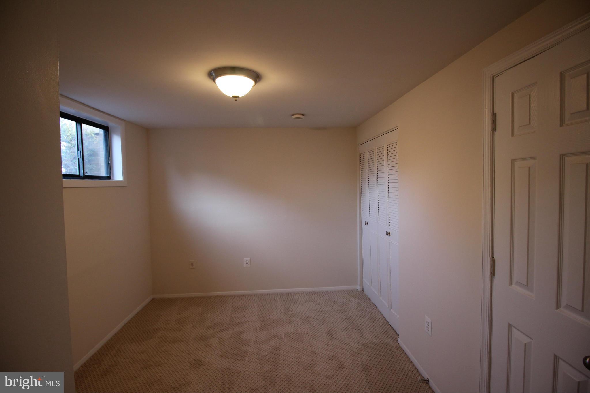 6841 Supreme Court Springfield, VA 22150 - Photo 14 of 26 Bedroom