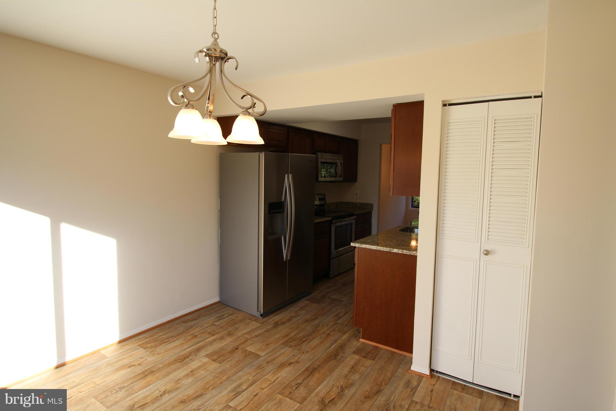 6841 Supreme Court Springfield, VA 22150 - Photo 5 of 26 Dining Room