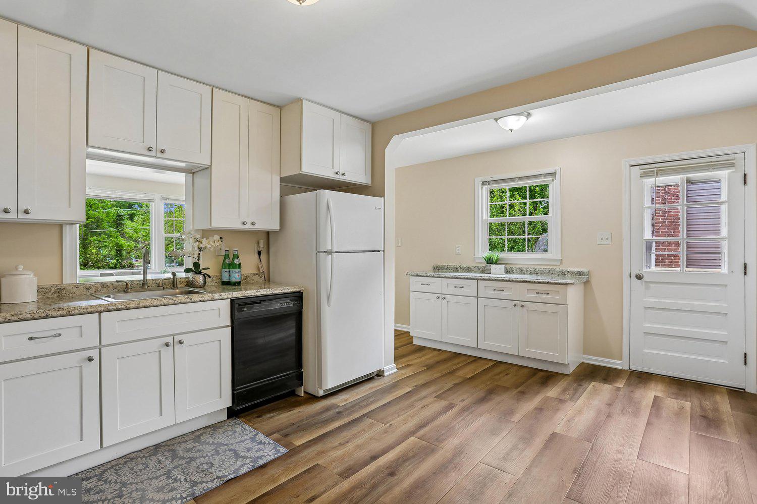 3505 Murdock Road Kensington, MD 20895 - Photo 15 of 34 Kitchen