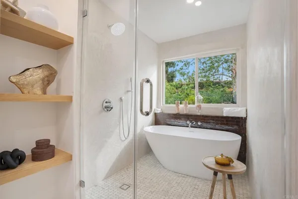 $1,749,000 | 27841 Pontevedra Drive, Rancho Palos Verdes, CA 90275