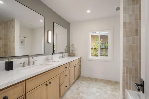$1,749,000 | 27841 Pontevedra Drive, Rancho Palos Verdes, CA 90275
