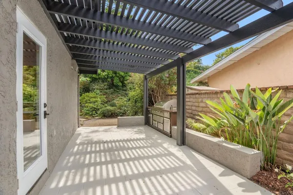 $1,749,000 | 27841 Pontevedra Drive, Rancho Palos Verdes, CA 90275