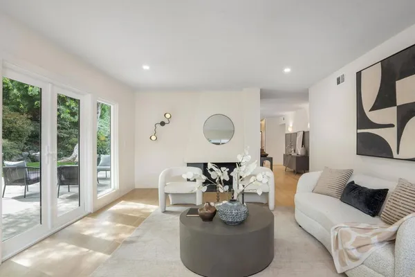 $1,749,000 | 27841 Pontevedra Drive, Rancho Palos Verdes, CA 90275