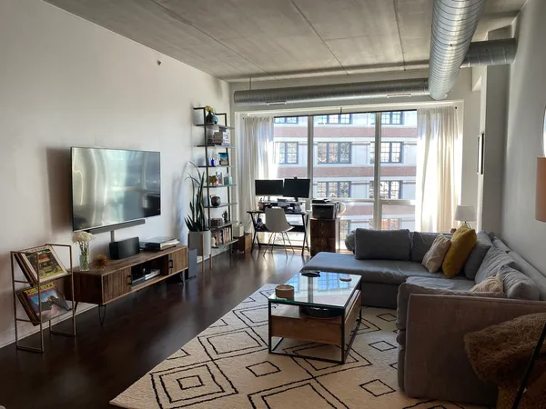 $2,600 | 845 North Kingsbury Street, Unit 605, Chicago, IL 60610