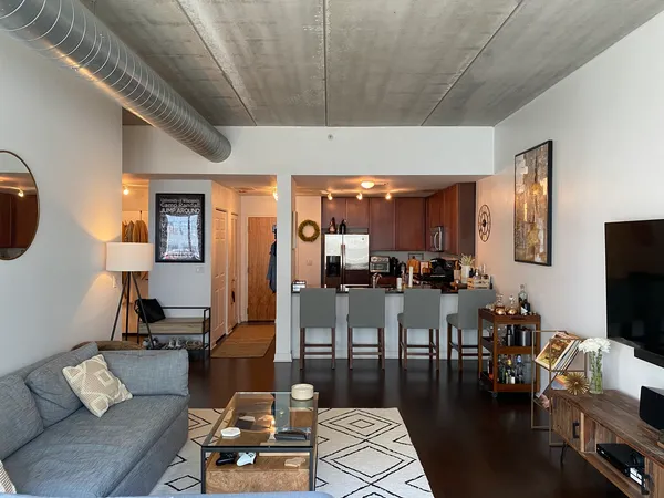 $2,600 | 845 North Kingsbury Street, Unit 605, Chicago, IL 60610