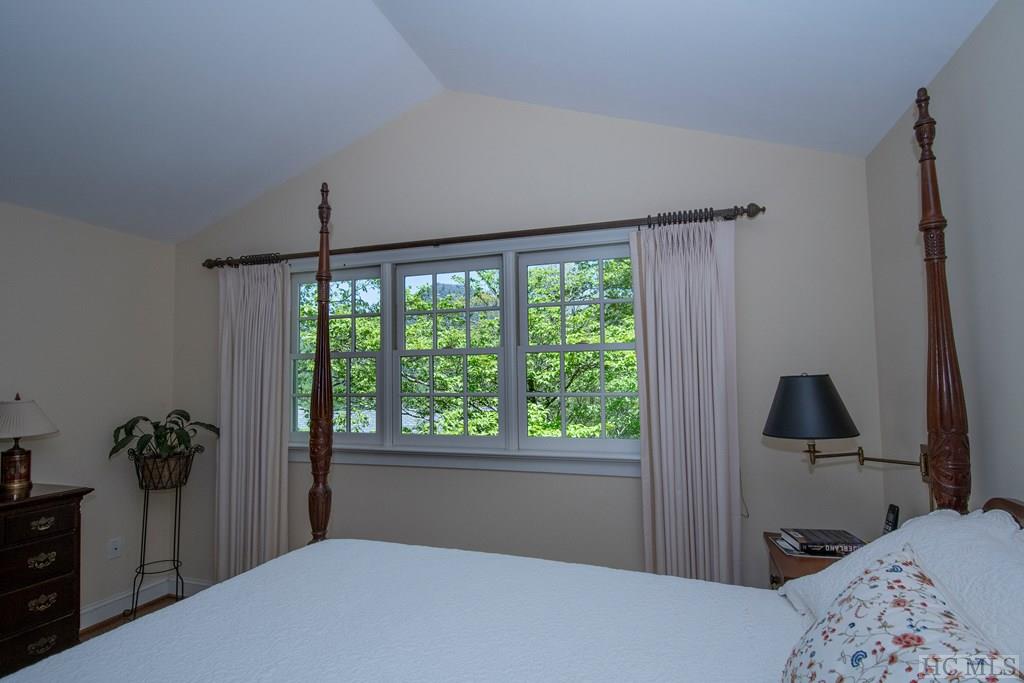 311 Queen Mountain Road Highlands, NC 28741 - Photo 24 of 44 Gallery Image 24