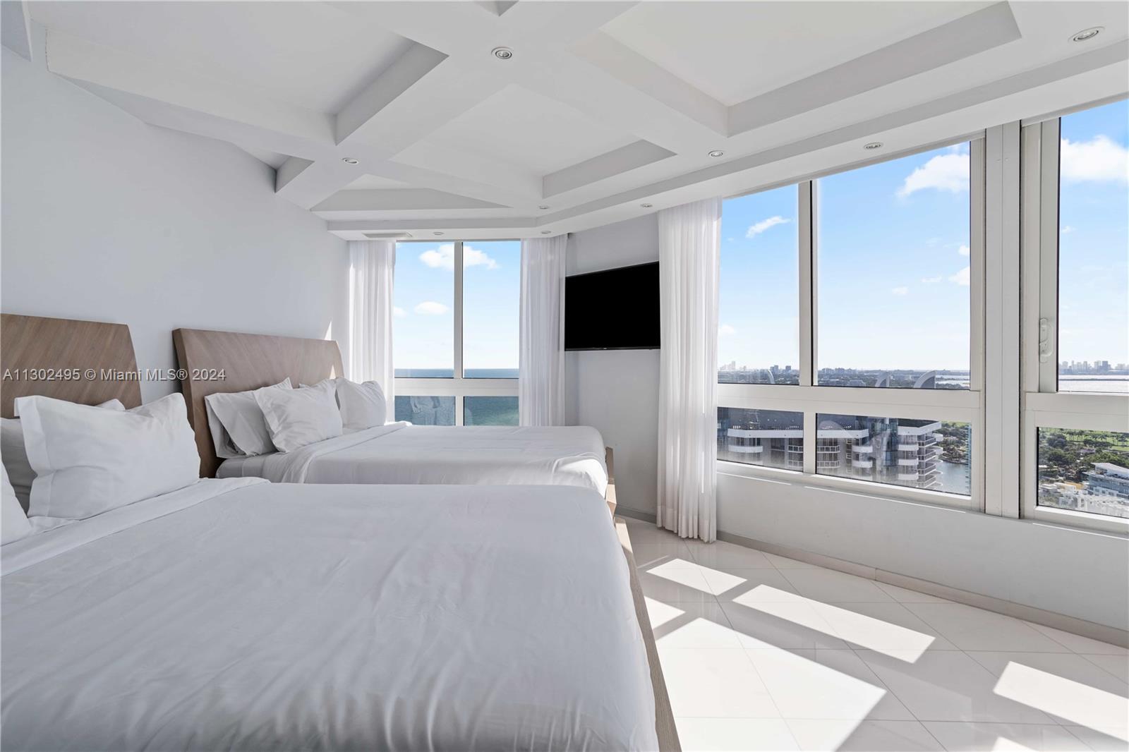 6365 Collins Avenue, Unit 3803 Miami Beach, FL 33141 - Photo 26 of 57