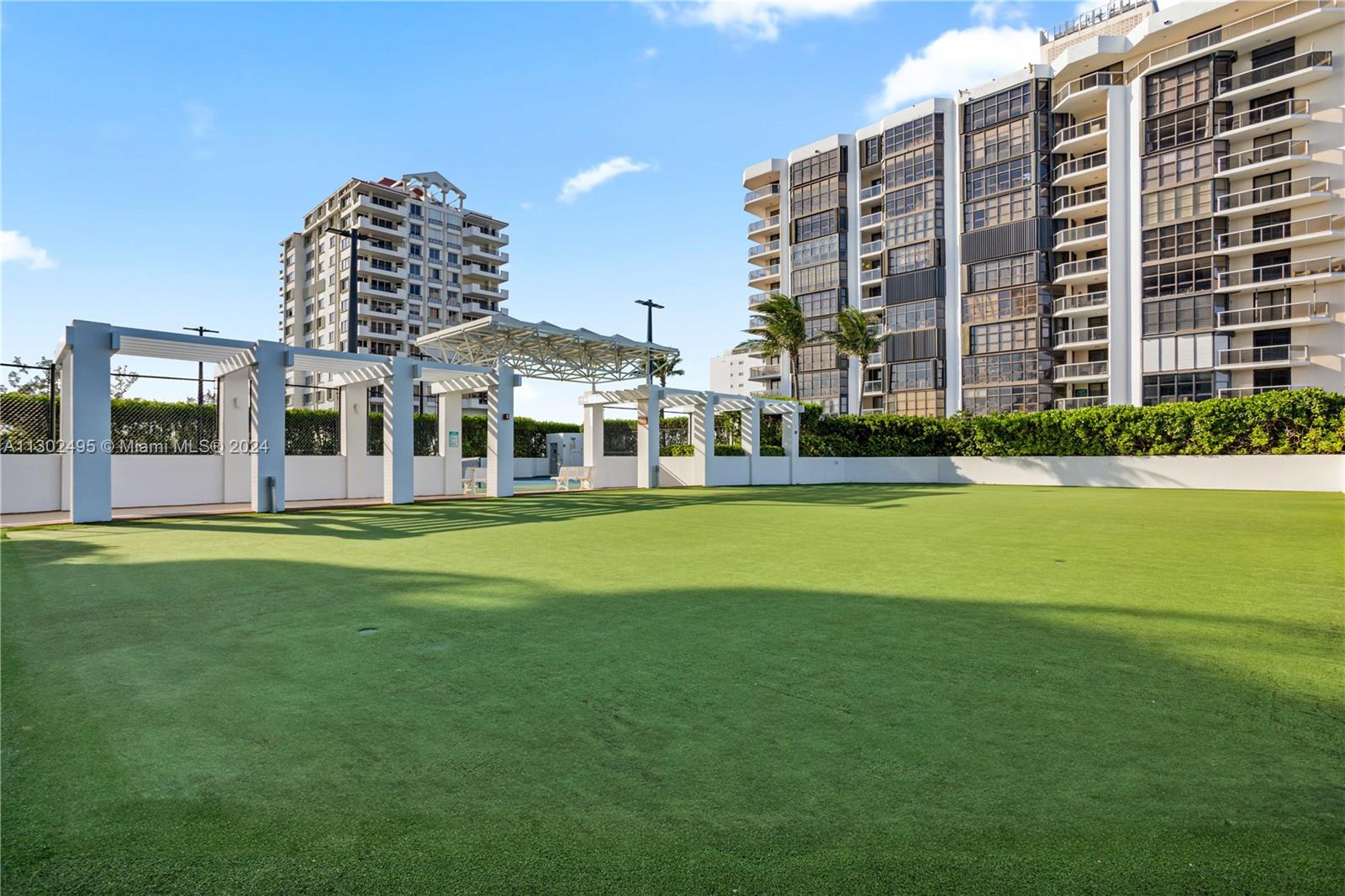 6365 Collins Avenue, Unit 3803 Miami Beach, FL 33141 - Photo 47 of 57