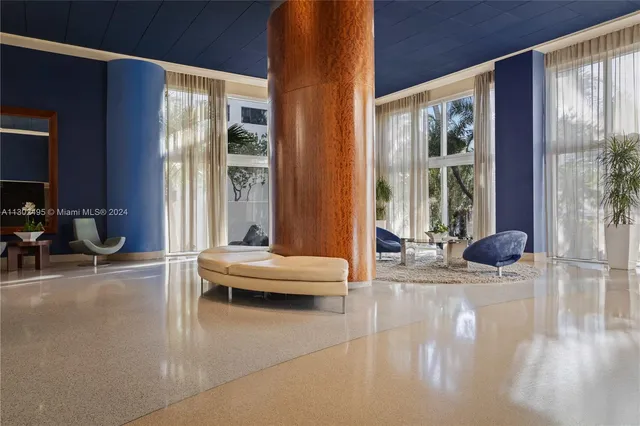 $13,000 | 6365 Collins Avenue, Unit 3803, Miami Beach, FL 33141