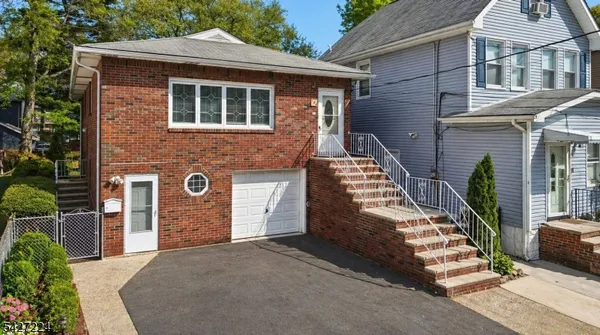 $550,000 | 188 Kerrigan Boulevard, Newark, NJ 07106