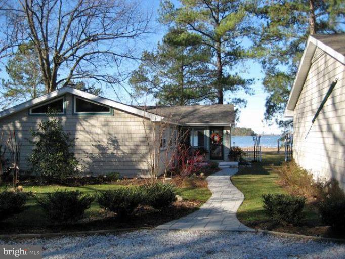 6112 Twin Point Cove Road Cambridge, MD 21613 - Photo 1 of 16 Exterior (Main)