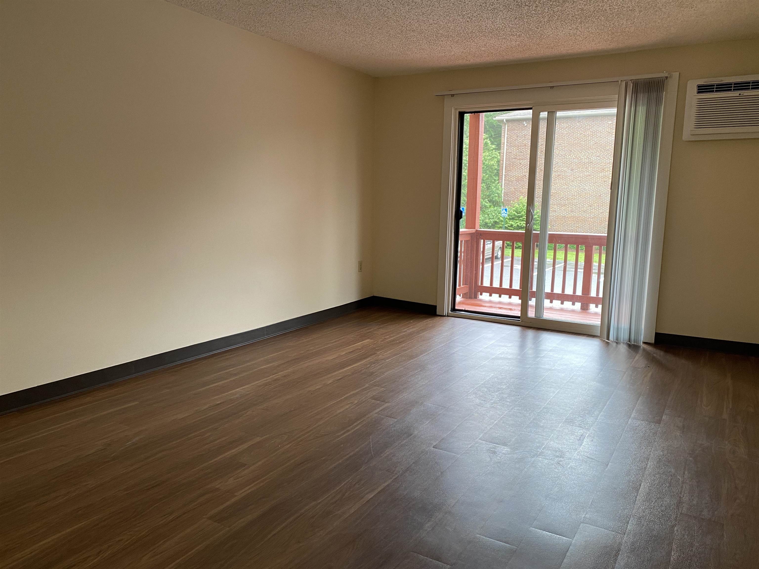 29 Capron Road, Unit 79 Milford, NH 03055 - Photo 12 of 41