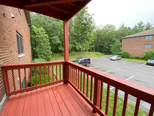 $1,920 | 29 Capron Road, Unit 79, Milford, NH 03055