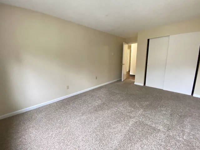 $1,920 | 29 Capron Road, Unit 79, Milford, NH 03055