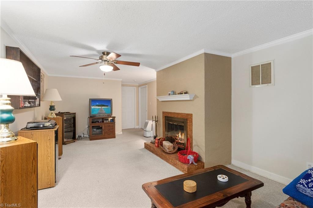 1650 Bright Leaf Road Pfafftown, NC 27040 - Photo 19 of 26 Gallery Image 19