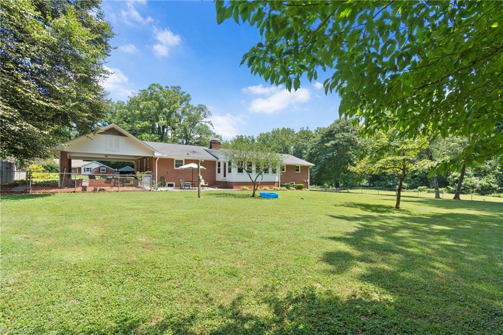 1650 Bright Leaf Road Pfafftown, NC 27040 - Photo 23 of 26 Gallery Image 23